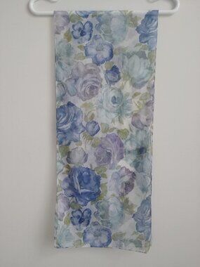 Filmy lightweight blue and purple rose pattern rectangle scarf